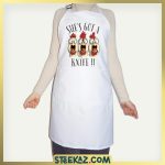 She's Got A Knife - Image 2